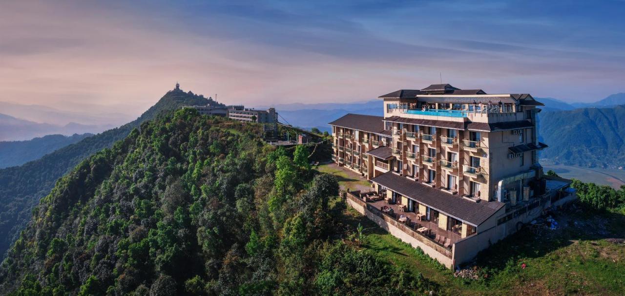 Sarangkot Mountain Lodge Покхара Экстерьер фото